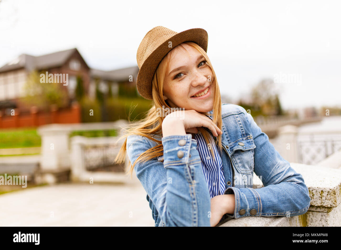 Young red haired girl Stock Photo - Alamy