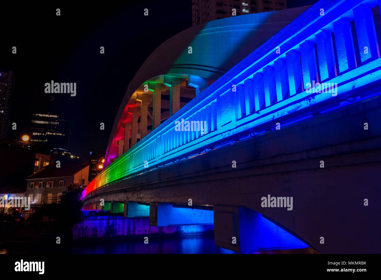 Elgin bridge night singapore river hi-res stock photography and images ...