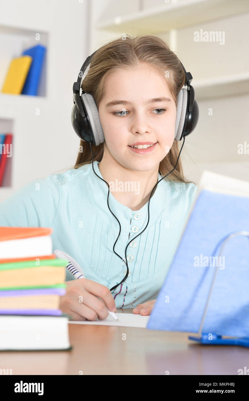 How Should You Treat An Autistic Person
