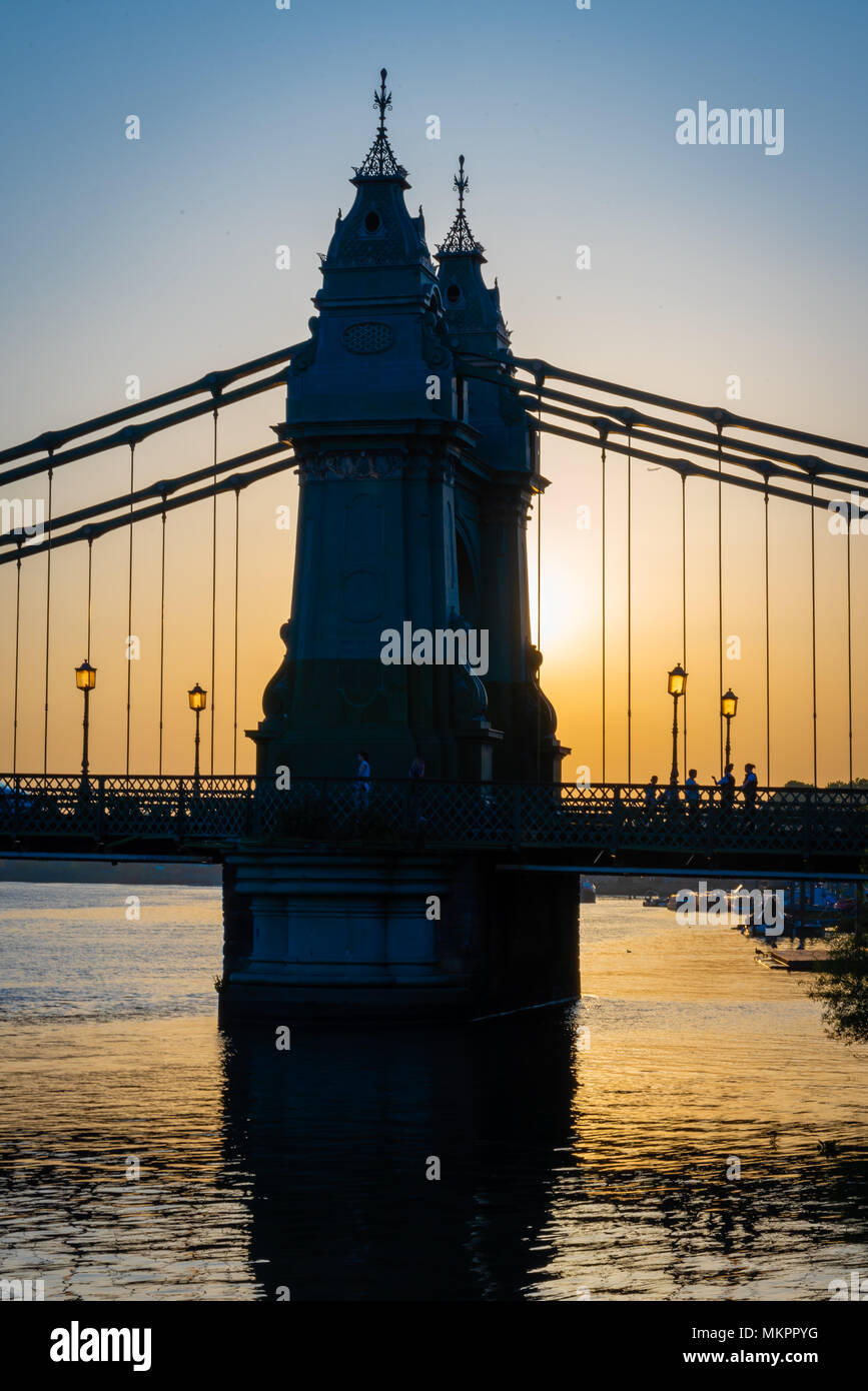 Sunset at Hammersmith Bridge Stock Photo - Alamy