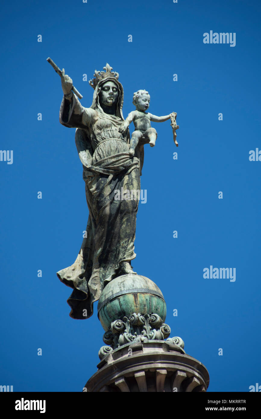 Our lady of Mercy Statue Stock Photo Alamy