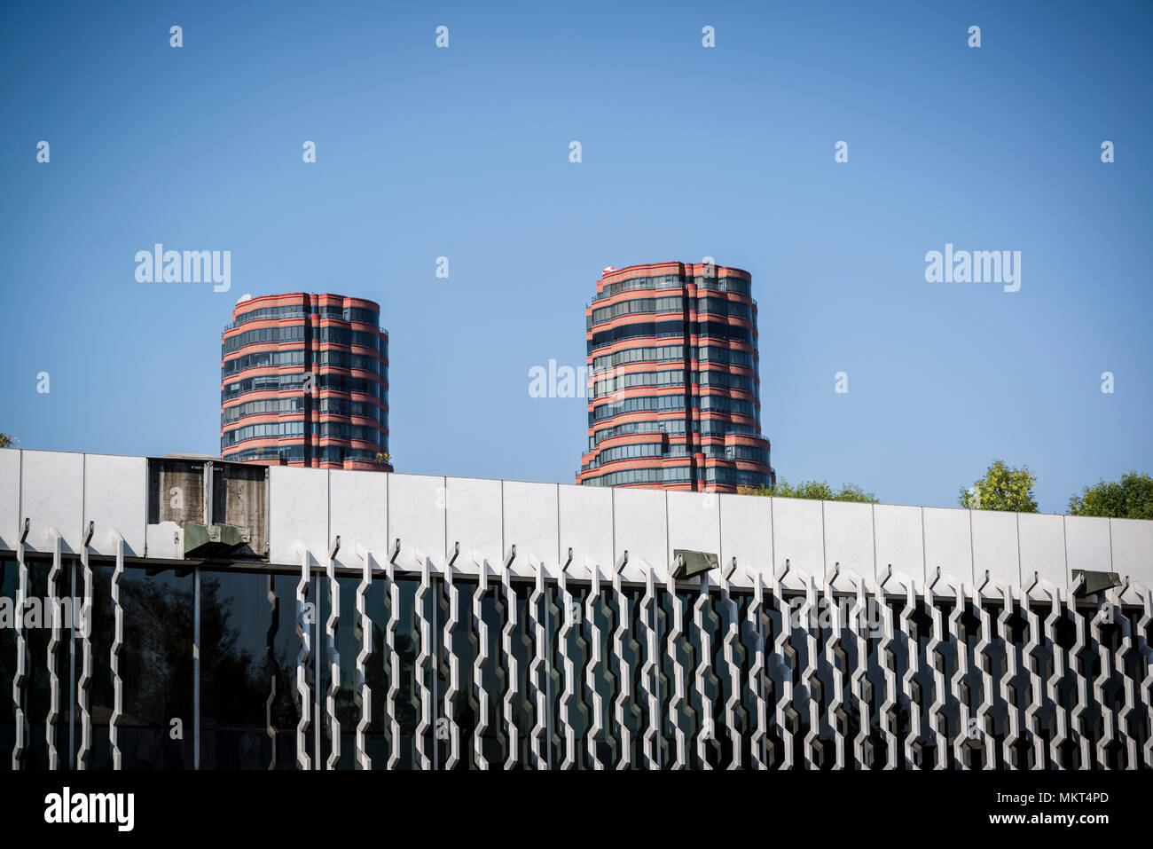Mexico city skyscrapers hi-res stock photography and images - Alamy