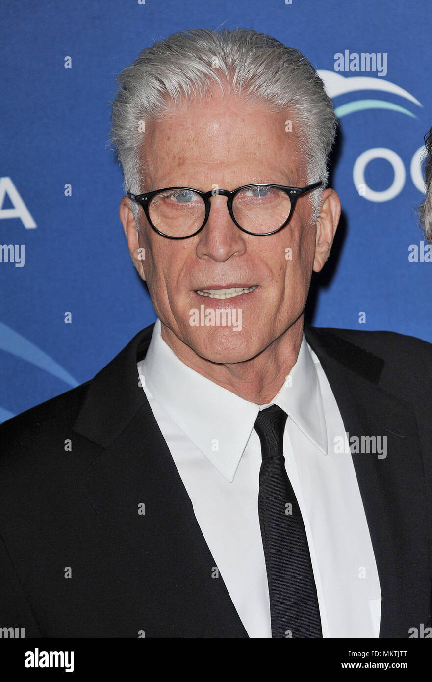 Ted Danson  arriving at the Oceana'S Partner Awards Gala 2013 at the Beverly Wishire Hotel In Los Angeles.Ted Danson 145 Red Carpet Event, Vertical, USA, Film Industry, Celebrities,  Photography, Bestof, Arts Culture and Entertainment, Topix Celebrities fashion /  Vertical, Best of, Event in Hollywood Life - California,  Red Carpet and backstage, USA, Film Industry, Celebrities,  movie celebrities, TV celebrities, Music celebrities, Photography, Bestof, Arts Culture and Entertainment,  Topix, headshot, vertical, one person,, from the year , 2013, inquiry tsuni@Gamma-USA.com Stock Photo