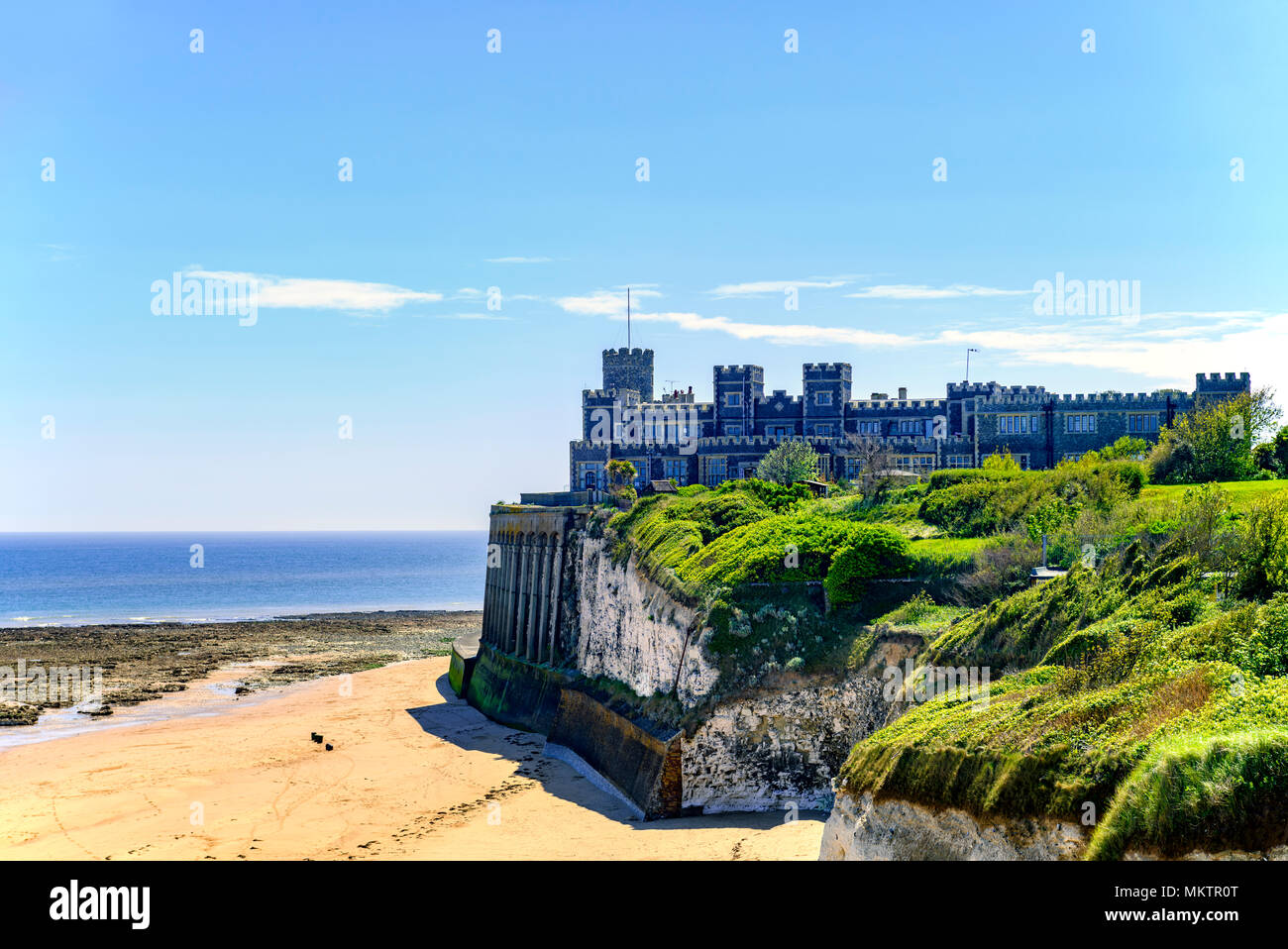 Kingsgate castle, originally a stable block built in the 1760's is now converted to apartments Stock Photo