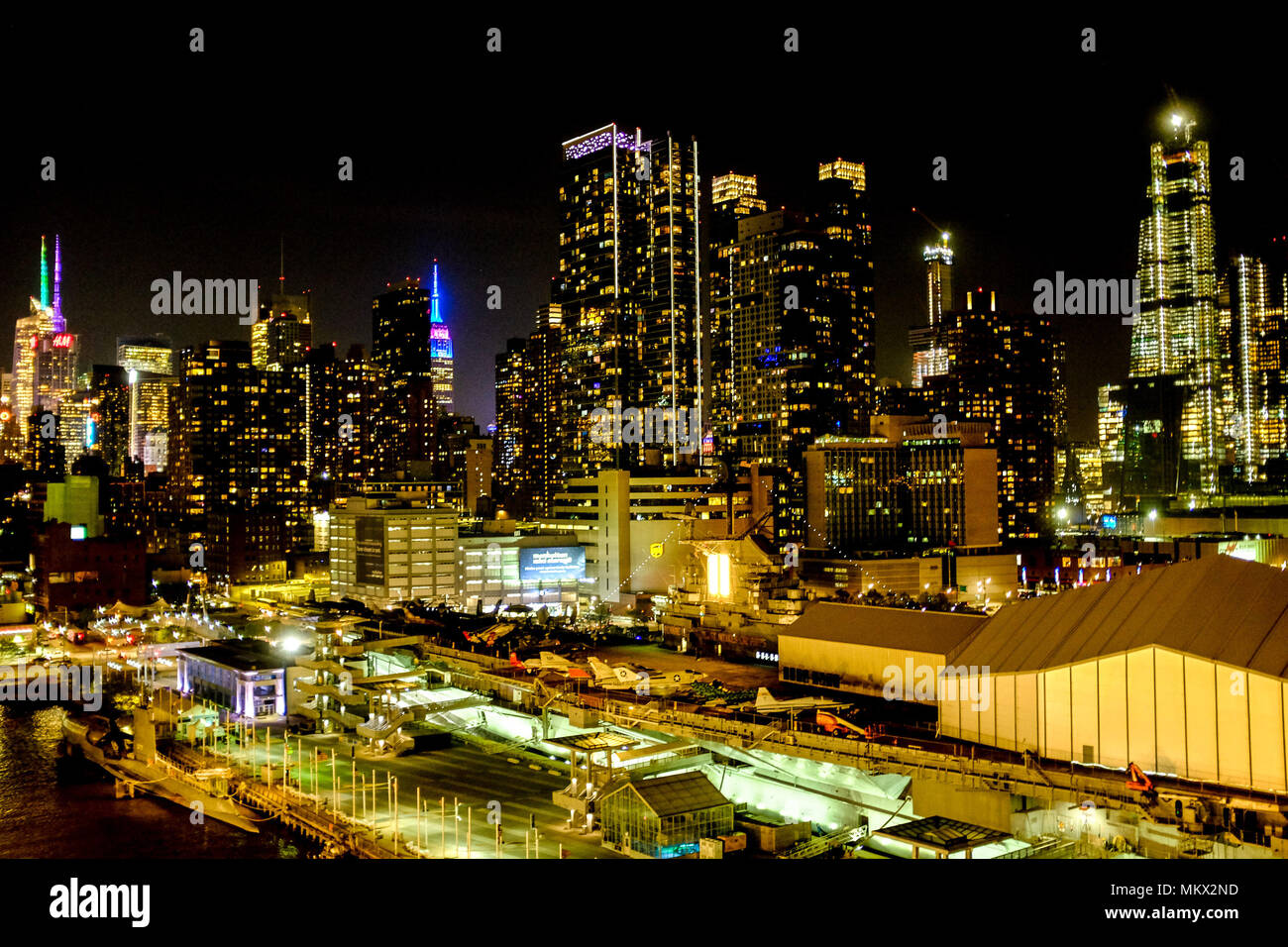 Nighttime Skyline Views Of New York City Shot From The Norwegian Bliss Deck Including Uss Intrepid In The Foreground Stock Photo Alamy Nighttime Skyline Views Of New York City Shot From The Norwegian Bliss Deck Including Uss Intrepid In The Foreground Stock Photo Alamy