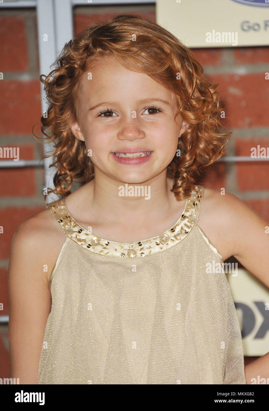 Hottest celeb maggie elizabeth jones