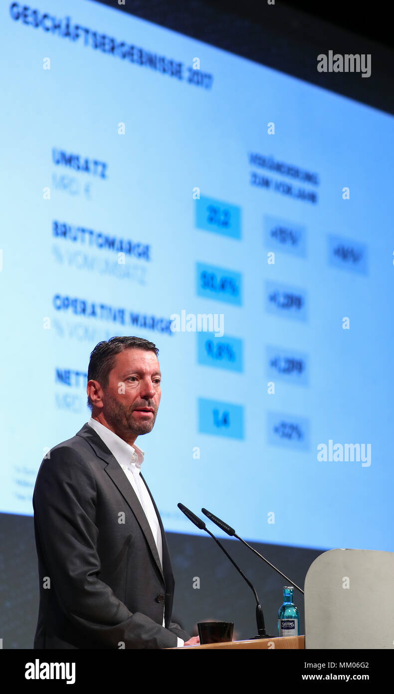 09 May 2018, Germany, Fuerth: CEO of the sporting goods manufacturer Adidas  AG, Kasper Rorsted, speaking during the annual general meeting of the  company. Photo: Daniel Karmann/dpa Stock Photo - Alamy