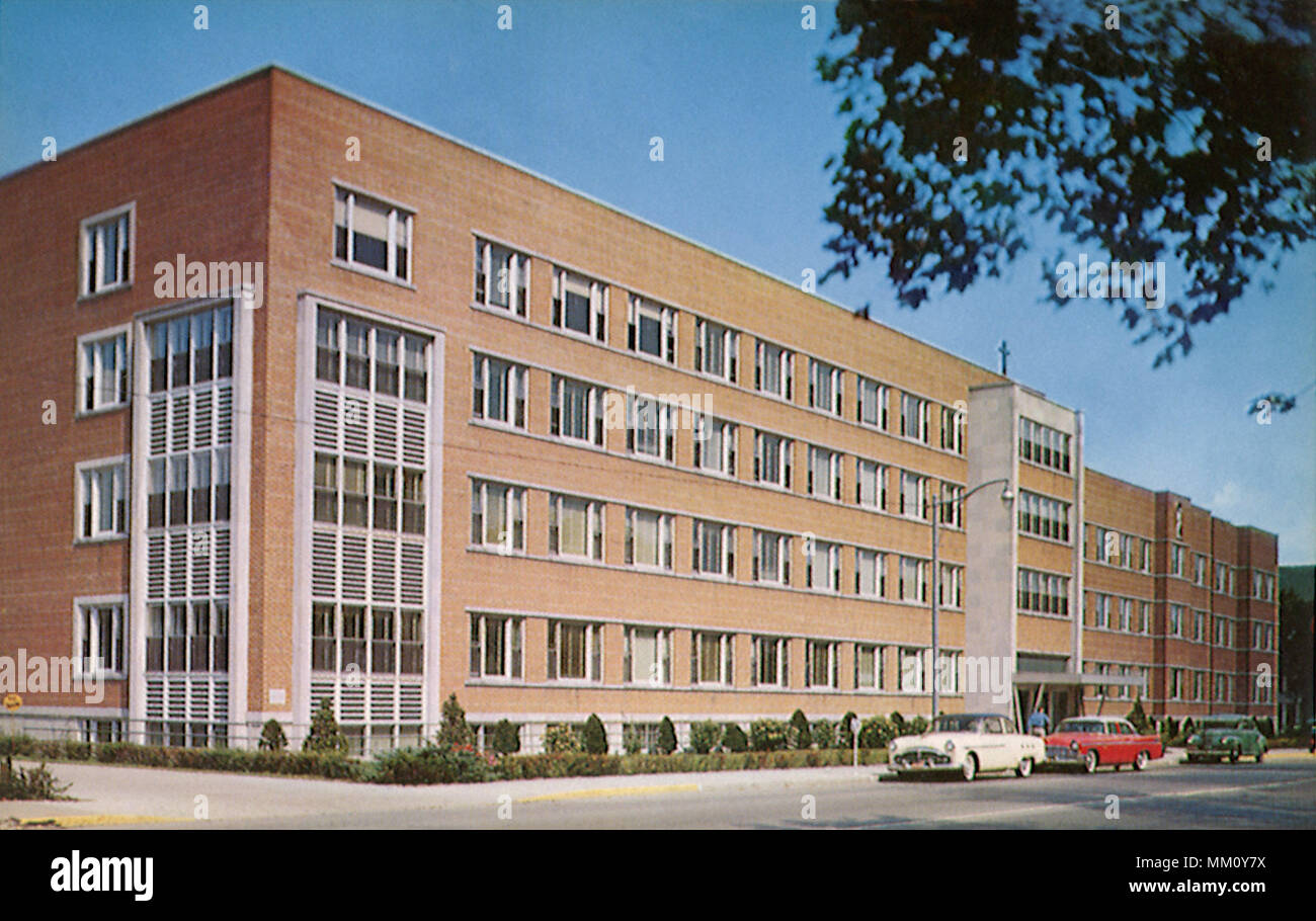 Saint Joseph Lloyd Hospital. Menominee. 1958 Stock Photo Alamy