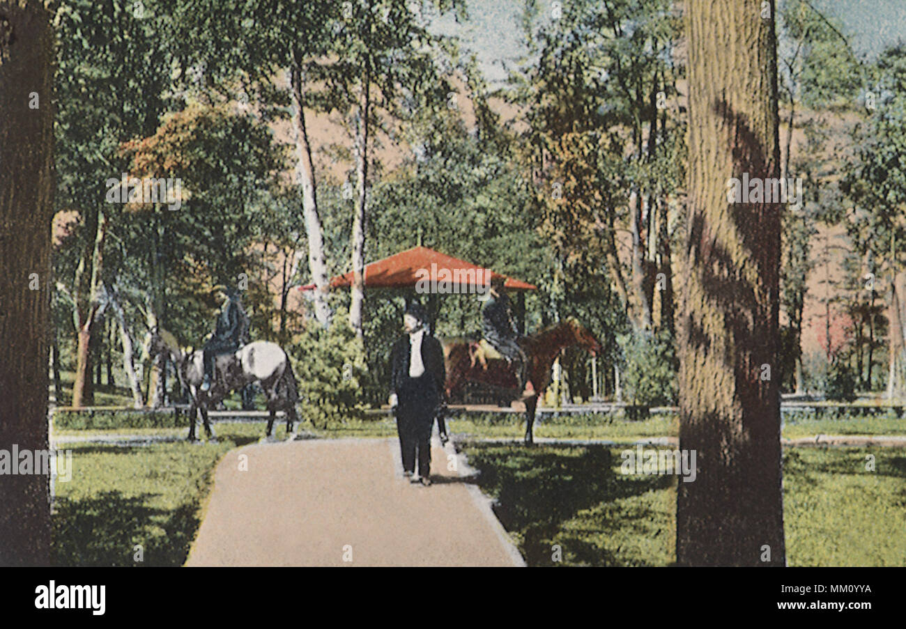100 Westwood Park. Ansonia 1920 Stock Photo
