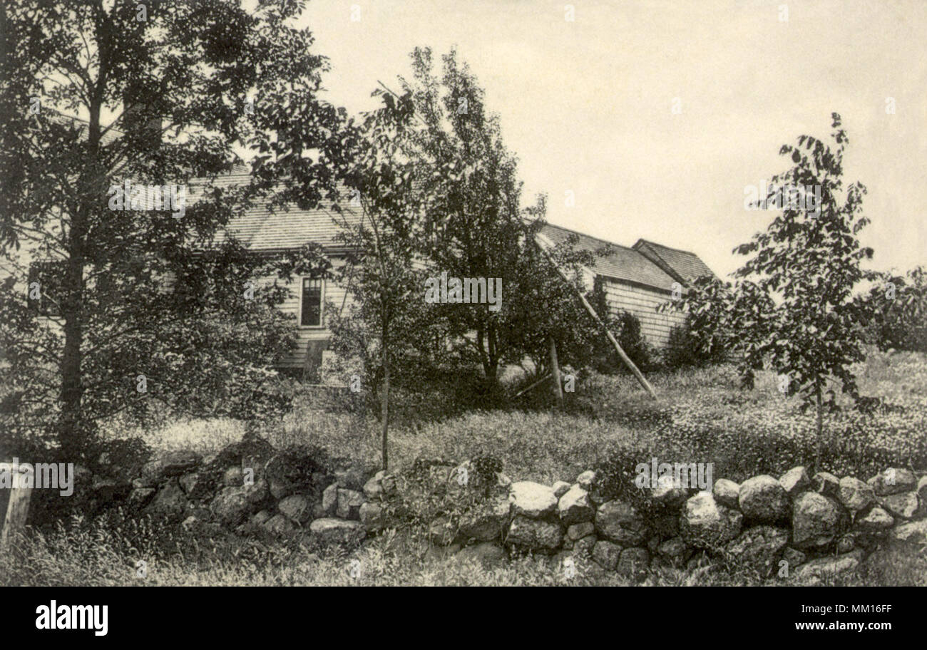 The Old Oaken Bucket House. Scituate. 1896 Stock Photo Alamy