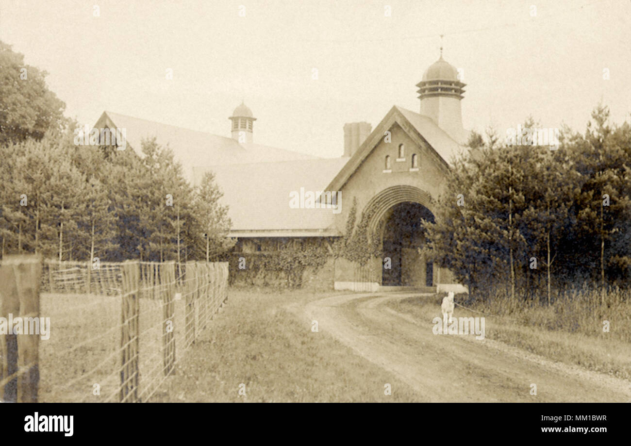 Coach Barn at Shelburne Farms. Rutland. 1925 Stock Photo Alamy