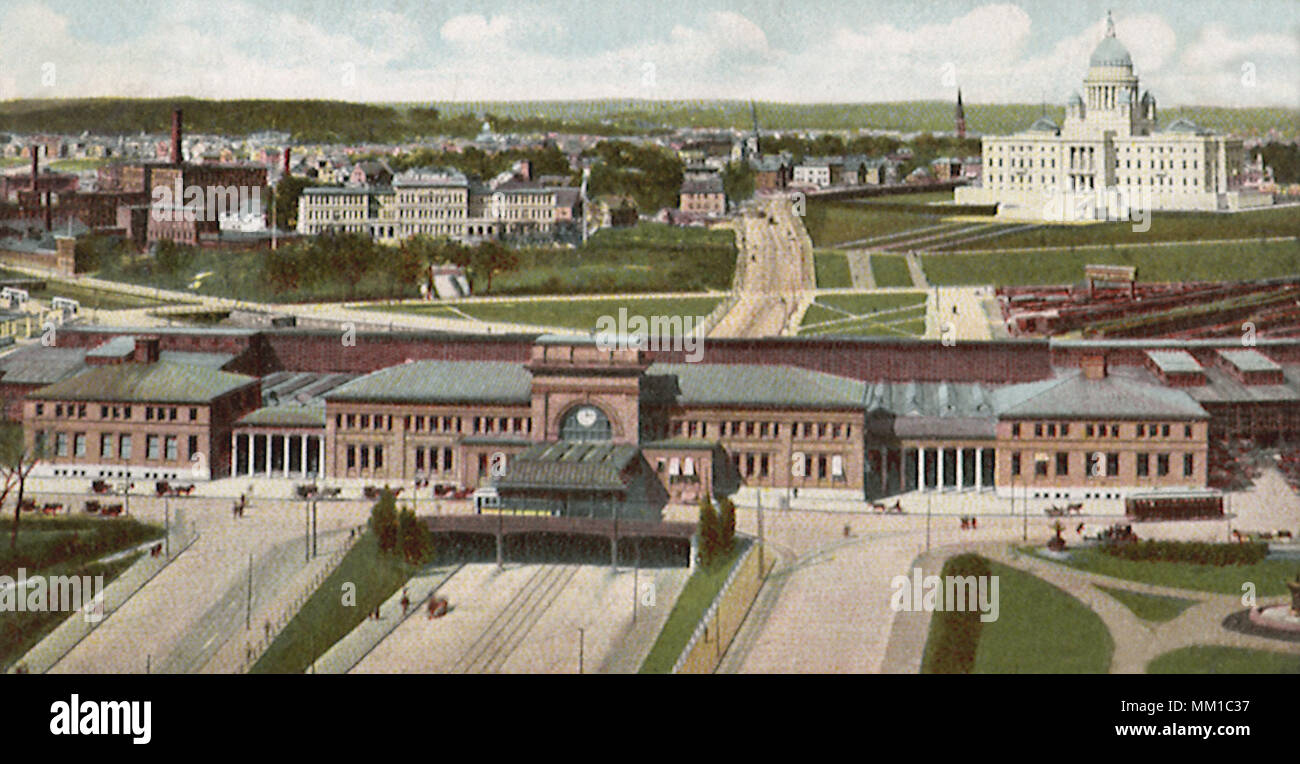N.Y. N. H. & H. Station & Capitol. Providence. 1907 Stock Photo