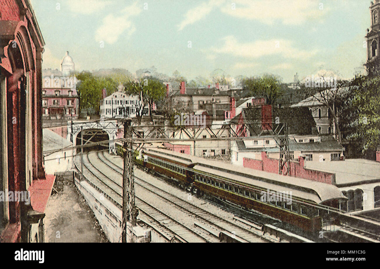 West Entrance of New Tunnel. Providence. 1910 Stock Photo - Alamy