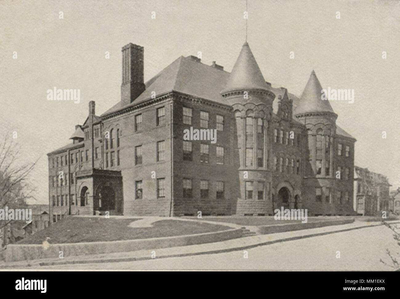 High School. Lynn. 1905 Stock Photo Alamy