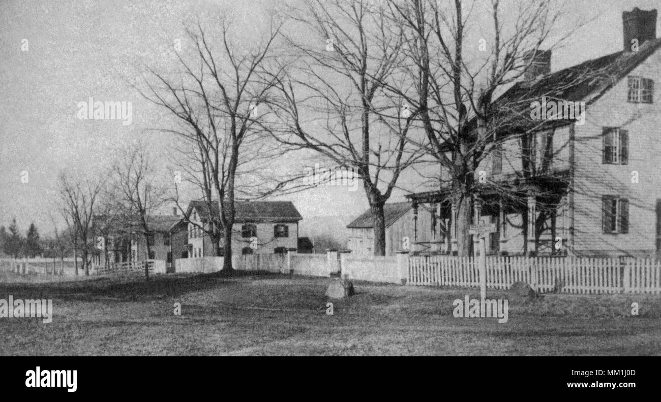 Andrews' Tavern on Broadway. North Haven. 1950 Stock Photo Alamy