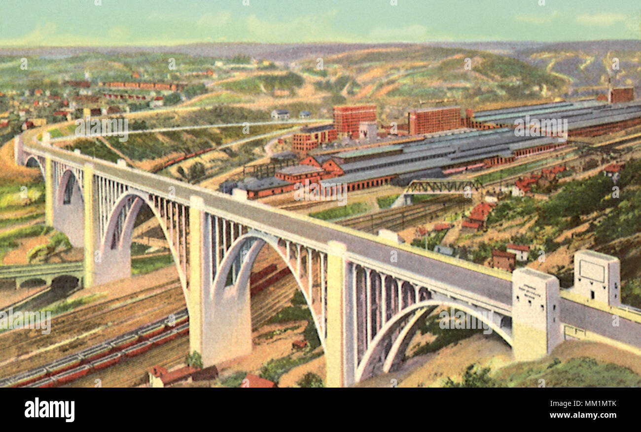 Westinghouse Memorial Bridge. Pittsburgh. 1945 Stock Photo