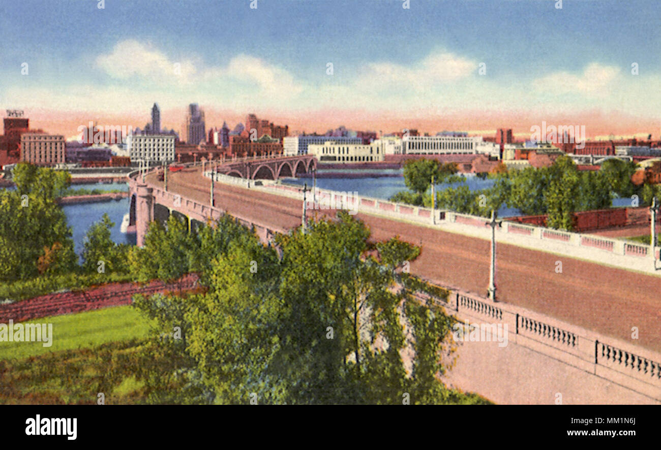Third Avenue Bridge. Minneapolis. 1930 Stock Photo