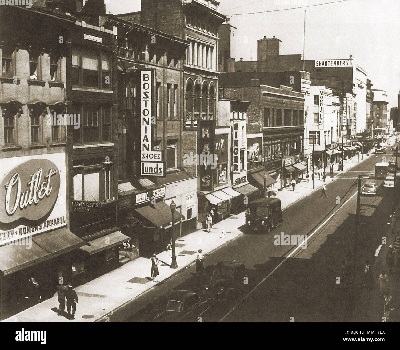 Chapel Street Stores. New Haven. 1929 Stock Photo Alamy
