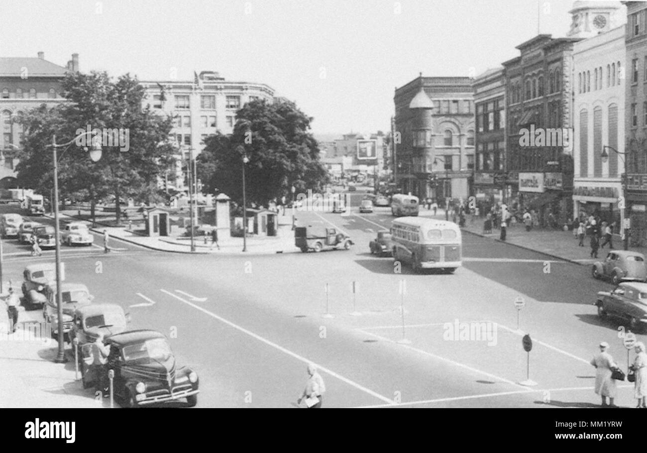 Main Street and Central Park. New Britain. 1950 Stock Photo