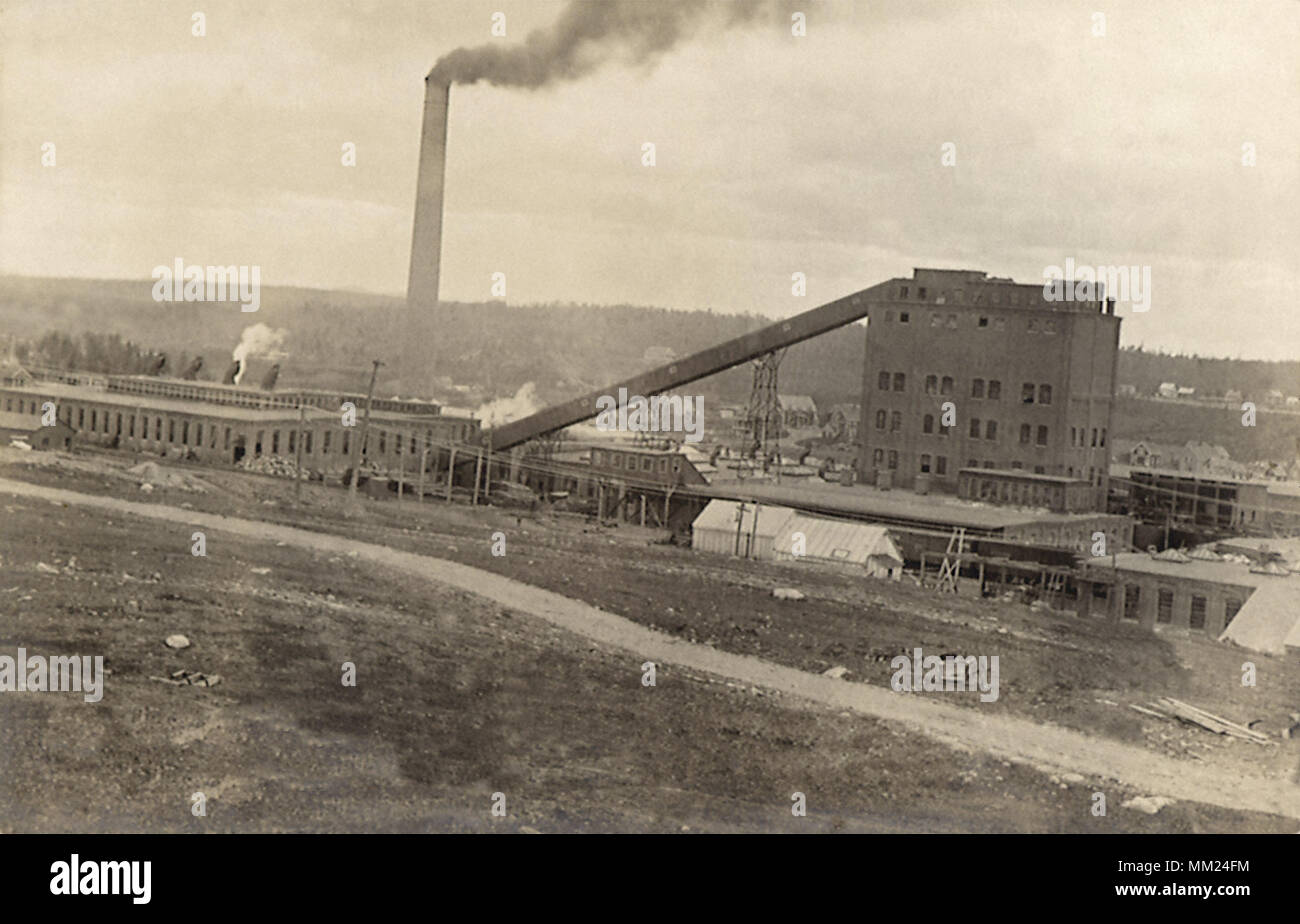 Great Northern Paper Company. Millinocket. 1910 Stock Photo