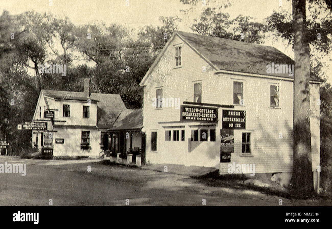 Willow Cottage. Campton. 1944 Stock Photo Alamy