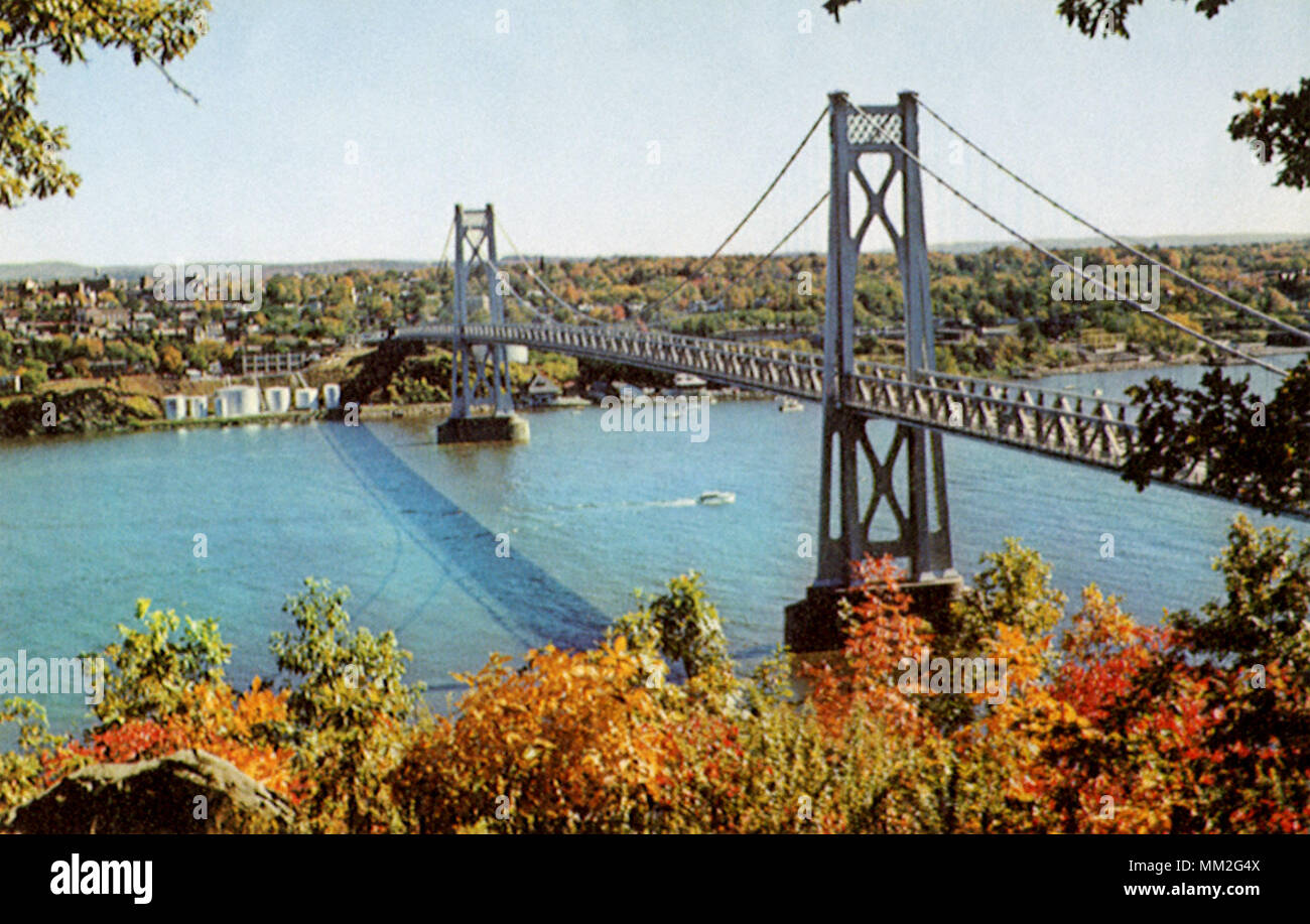 Bridge. Poughkeepsie. 1955 Stock Photo Alamy