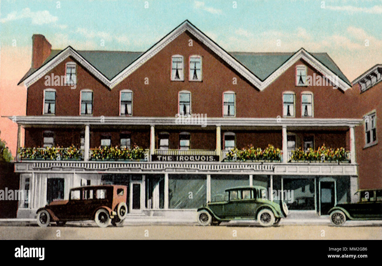 Iroquois Hotel. Tupper Lake. 1920 Stock Photo Alamy