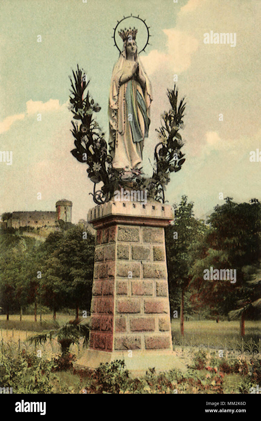 The Crowned Virgin. Lourdes. 1910 Stock Photo