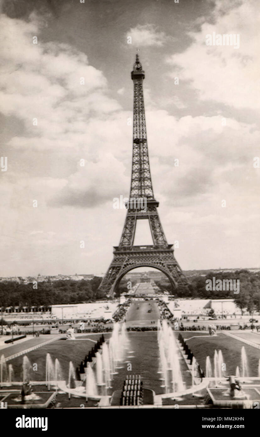The Eiffel Tower. Paris. 1958 Stock Photo - Alamy