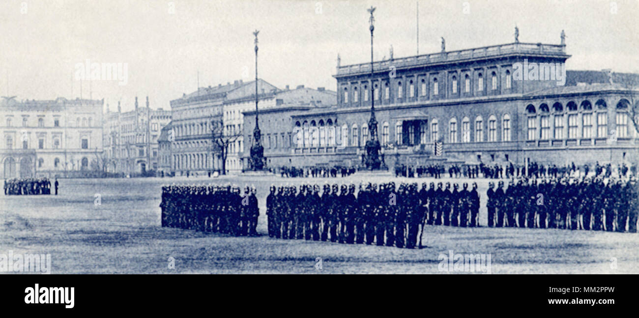 Troops and National Building. Breslau. 1930 Stock Photo Alamy