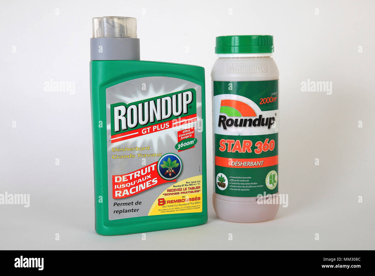 Glyphosate (Roundup) weed killer bottles in studio, France Stock Photo -  Alamy