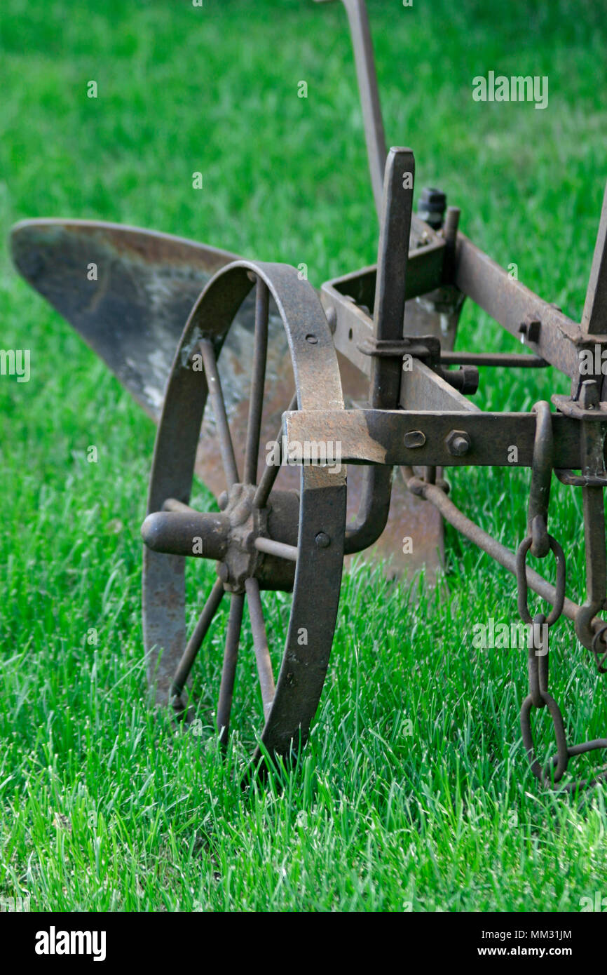 Hand Plow High Resolution Stock Photography and Images Alamy