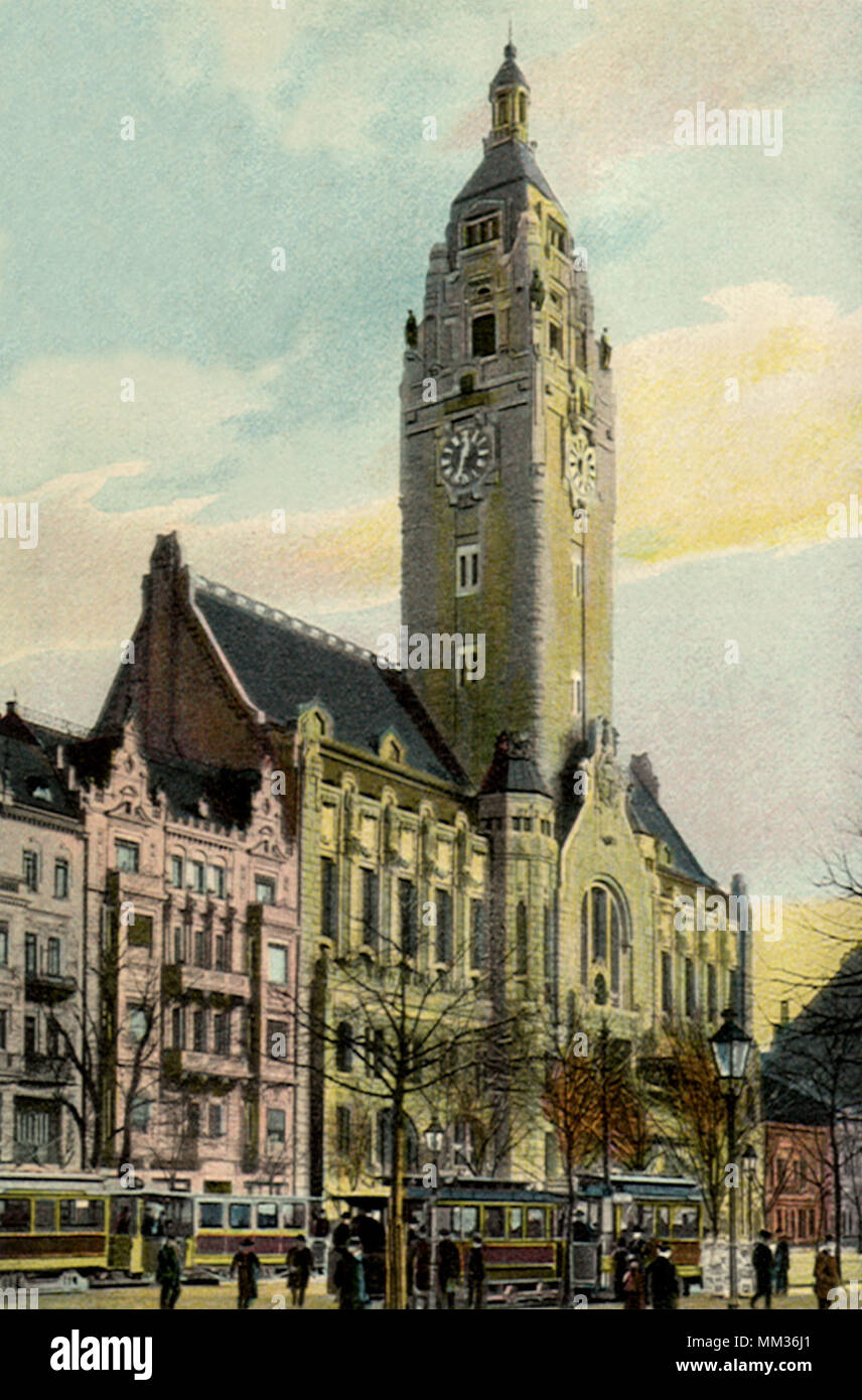 Workstation & City Hall. Charlottenburg. 1910 Stock Photo