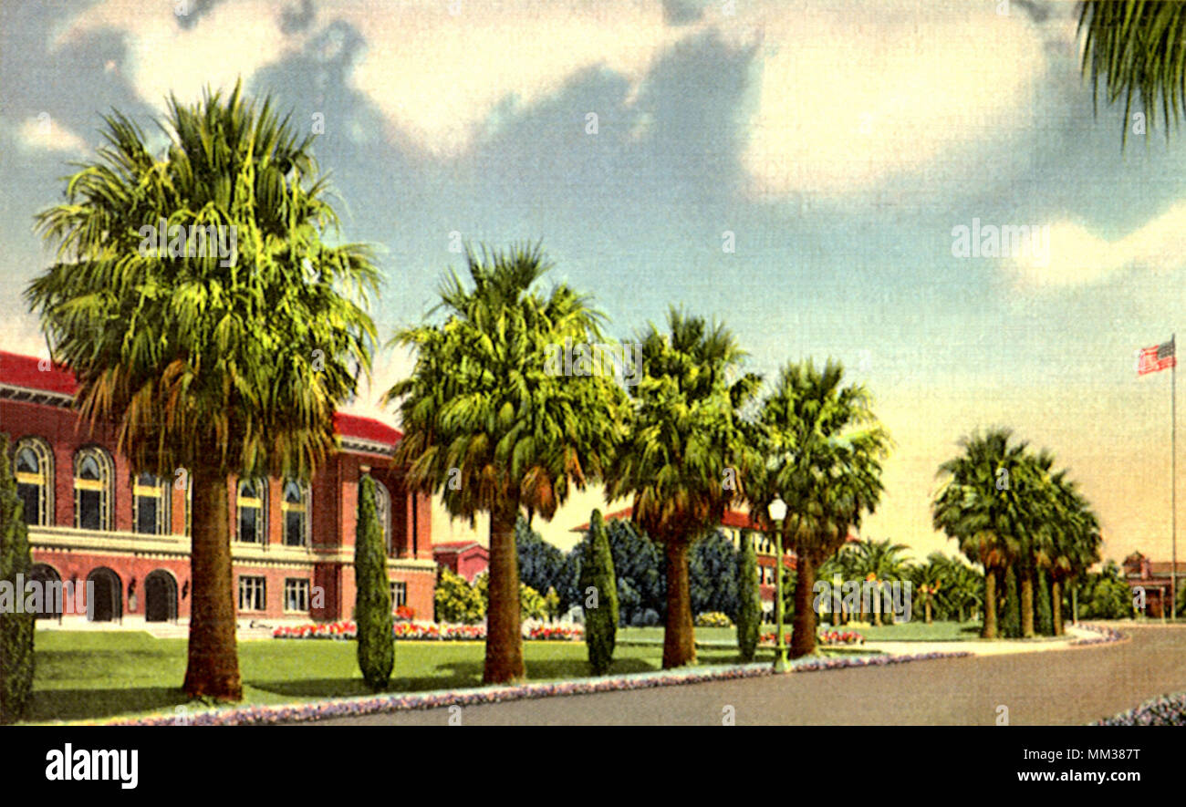 University from West Main Gate. Tucson. 1944 Stock Photo