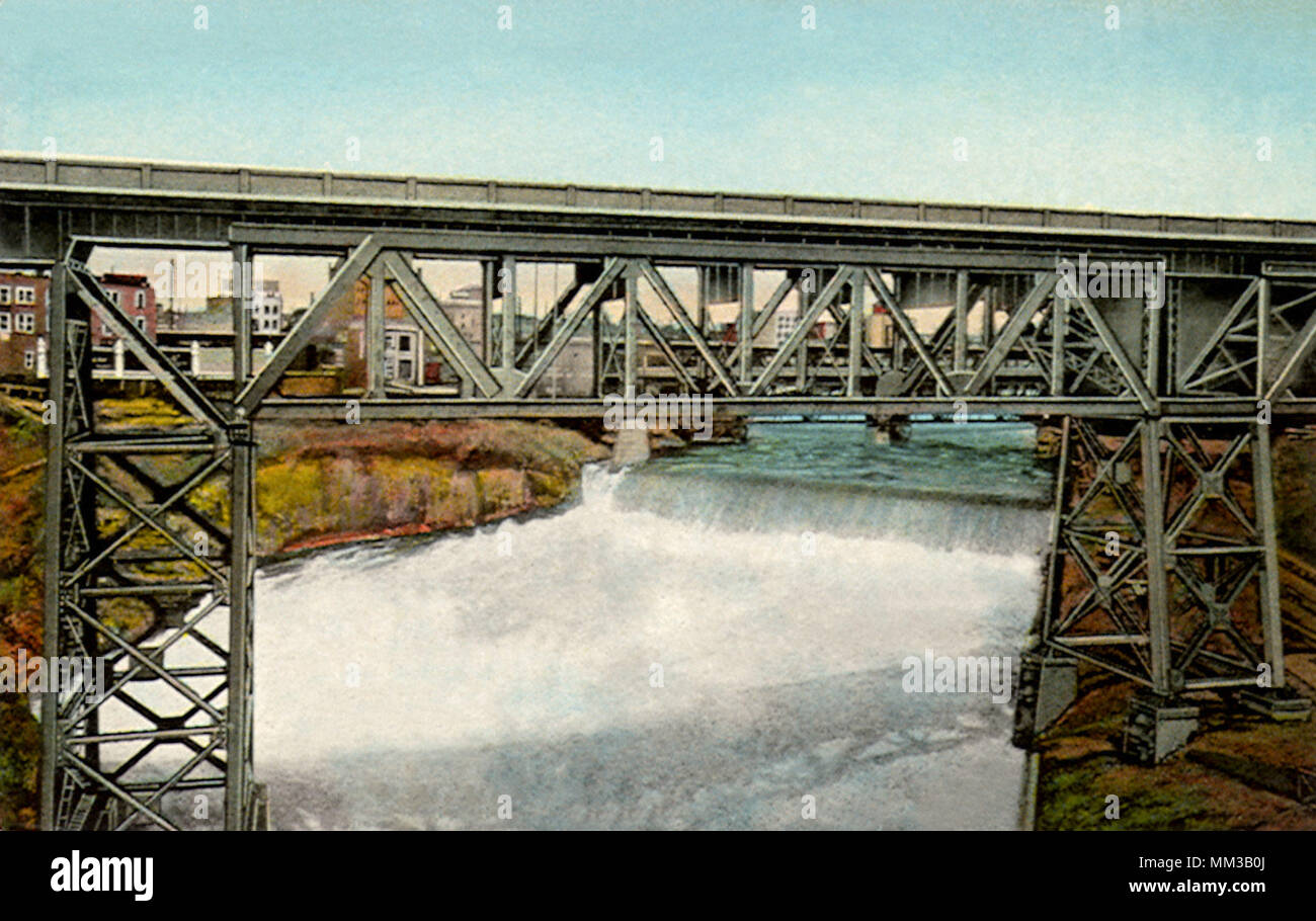 Monroe Street Bridge. Spokane. 1915 Stock Photo Alamy