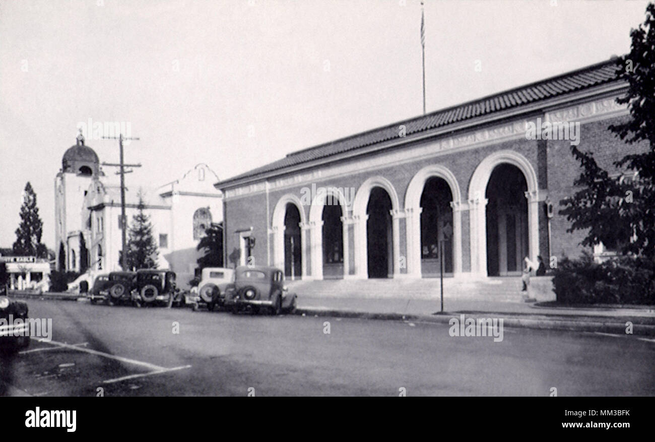 Post Office & Church. Oroville. 1930 Stock Photo Alamy