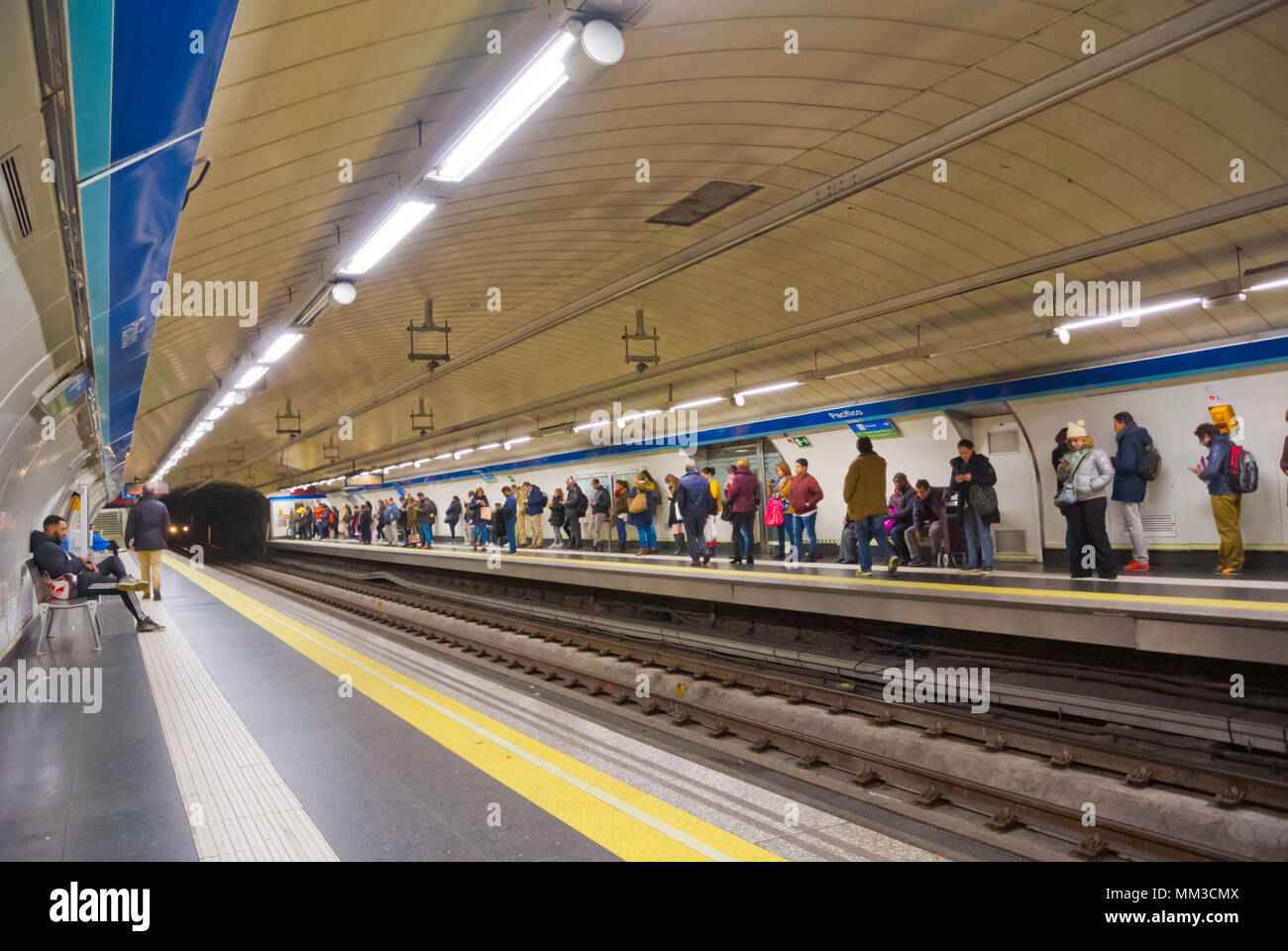 Pacífico, metro station, Madrid, Spain Stock Photo - Alamy Pacífico, metro station, Madrid, Spain Stock Photo - Alamy