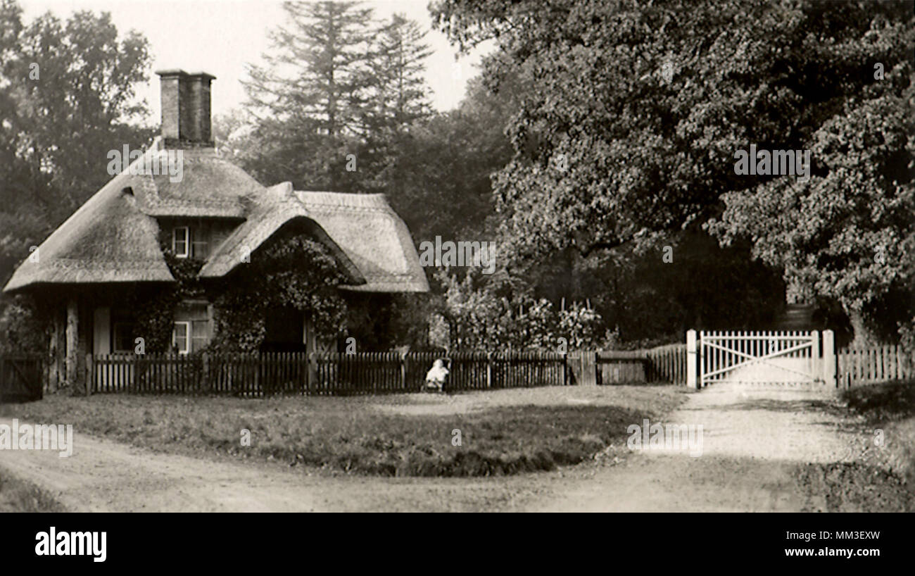 County Cottage. Longleat. 1960 Stock Photo
