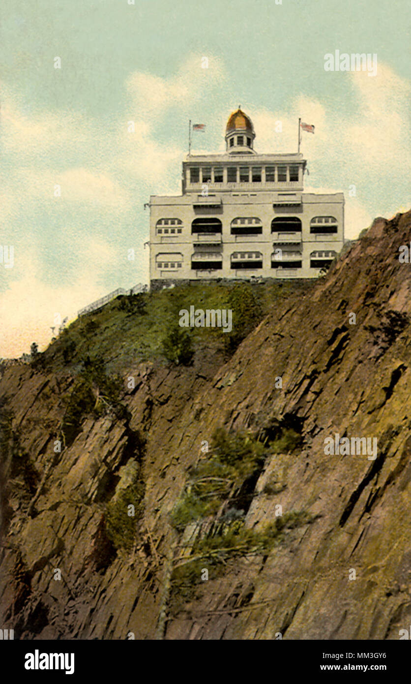 Mt holyoke summit house hires stock photography and images Alamy