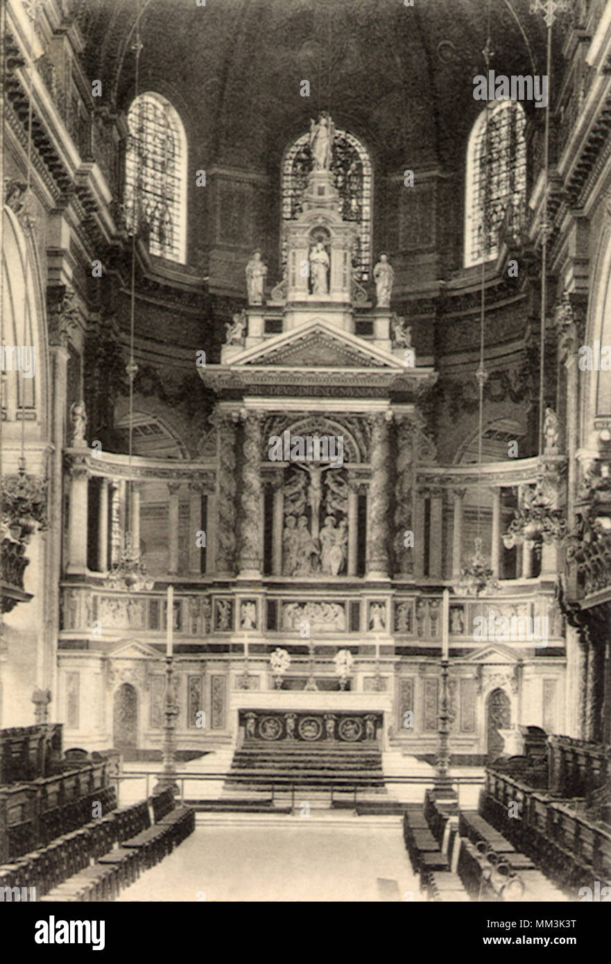 Choir at Saint Pauls Cathedral. London. 1910 Stock Photo