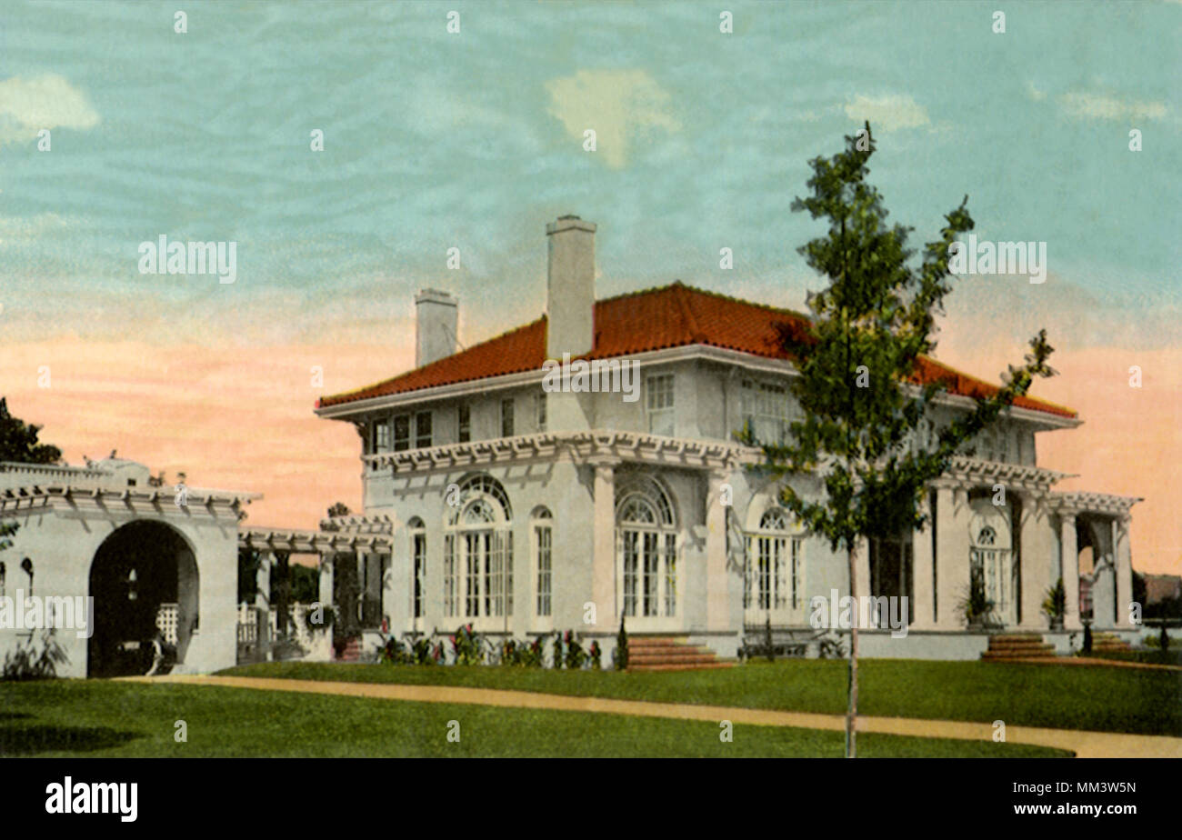 Residence of George Cressey. Modesto. 1915 Stock Photo