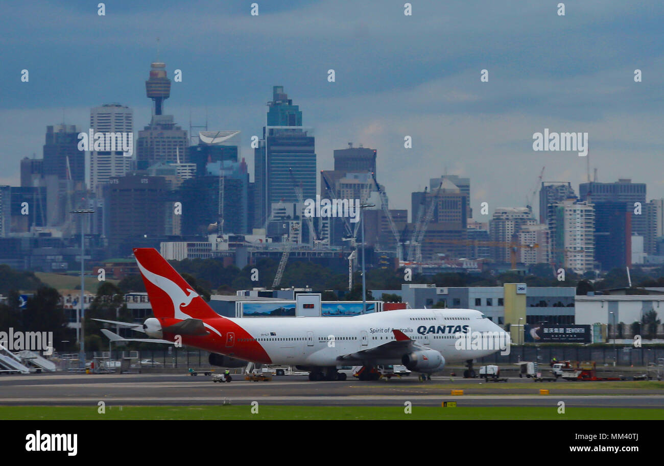 Sydney Airport Overlooking City Stock Photo - Alamy