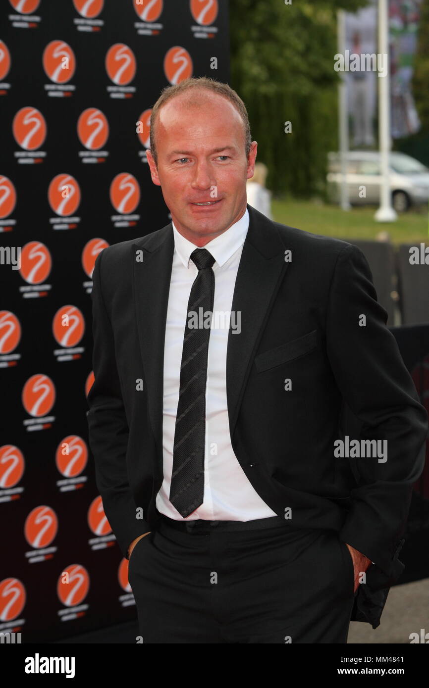 Alan shearer hi-res stock photography and images - Alamy