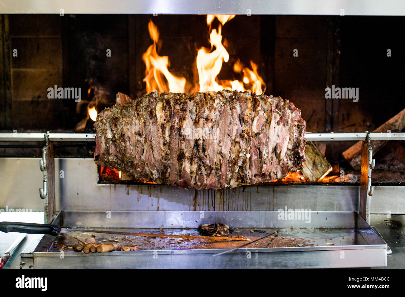 Turkish Cag Kebab Doner in wood fired oven. fast food Stock Photo Alamy