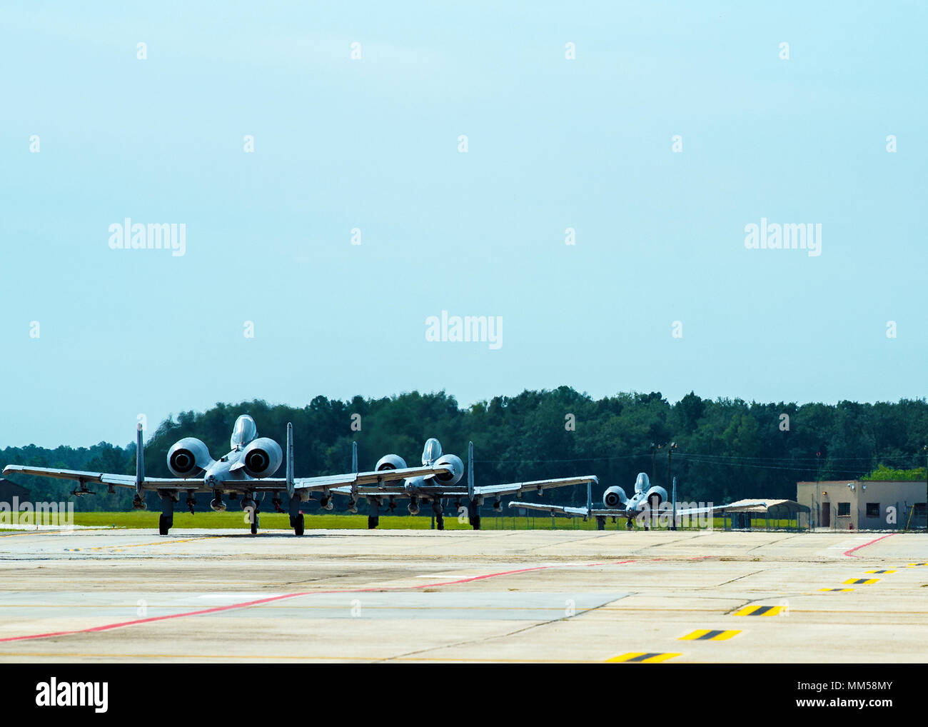 Storm Avoidant Storm avoidance relocation hi-res stock photography and images - Alamy