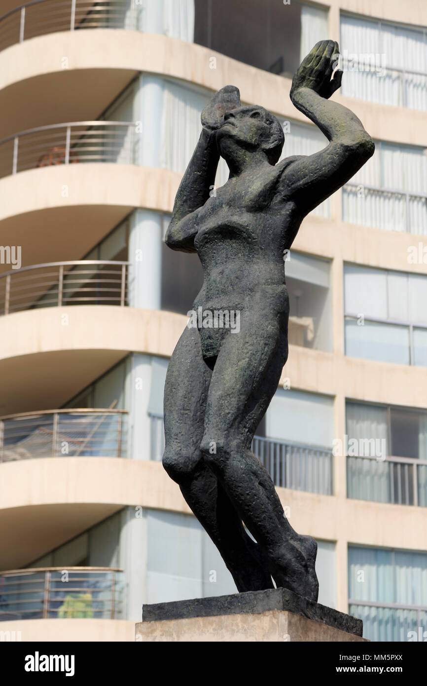 Statue On The Malecon Miraflores District Lima Peru Stock Photo Alamy Statue On The Malecon Miraflores District Lima Peru Stock Photo Alamy
