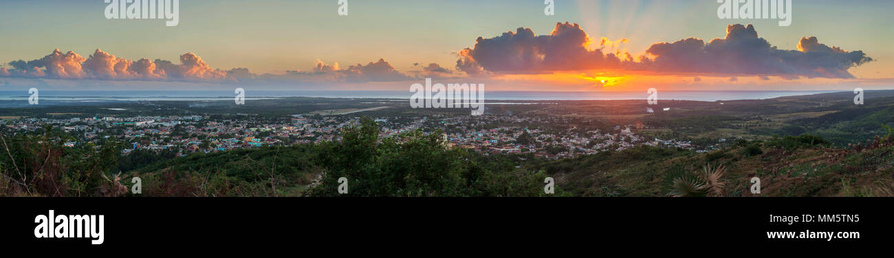 Panoramic townscape hi-res stock photography and images - Alamy