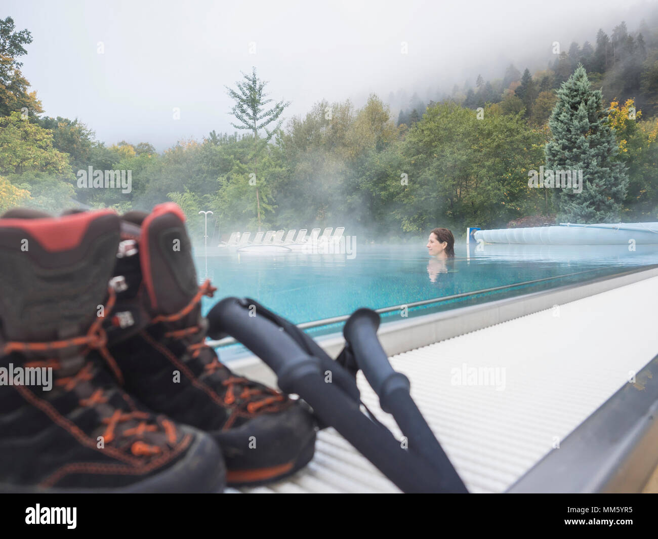 Pool pole hires stock photography and images Alamy