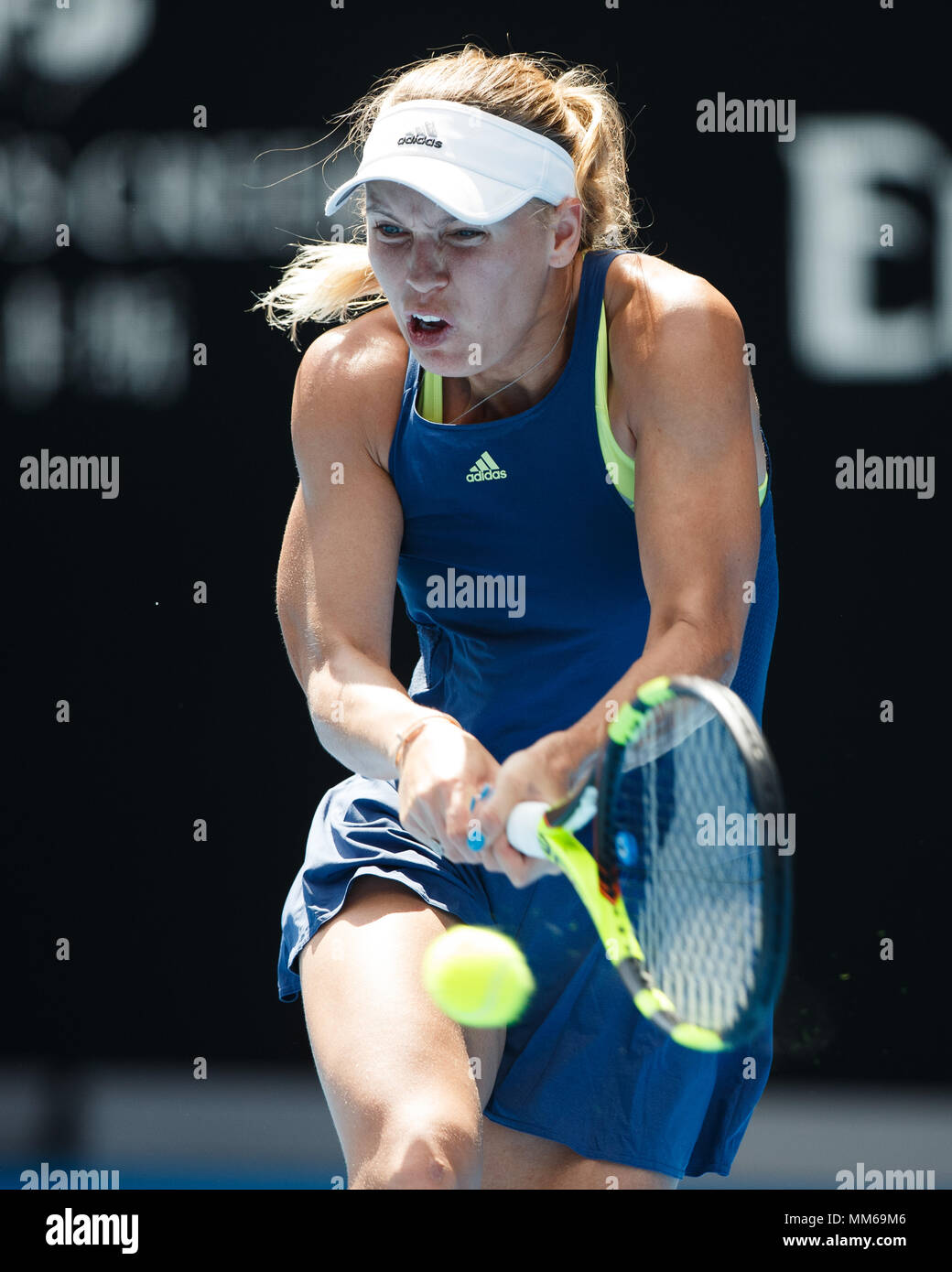 tennis player Caroline Wozniacki playing backhand shot in Australian 2018 Tennis Melbourne Park, Melbourne, Victoria, Australi Stock Photo - Alamy