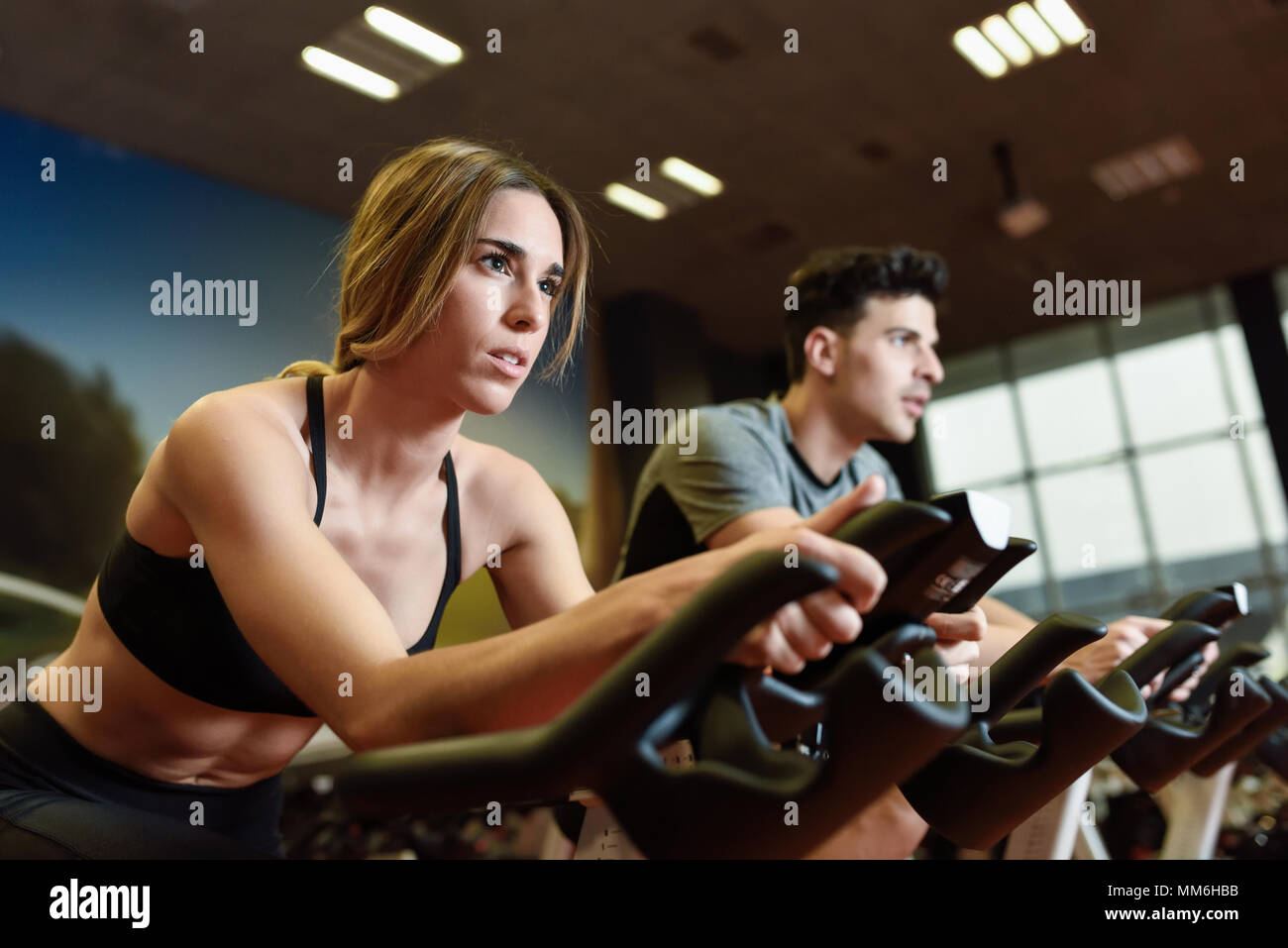 Spinning class young hires stock photography and images Alamy